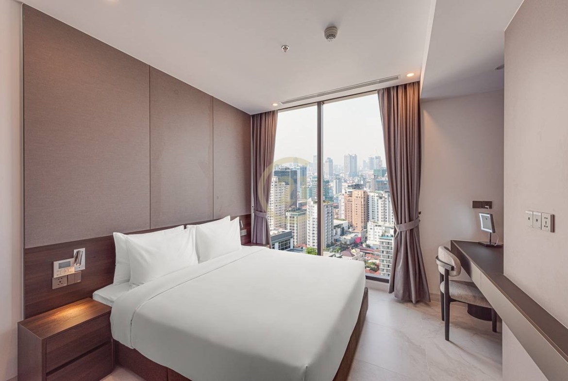 Luxury Two Bedroom for rent at BKK1