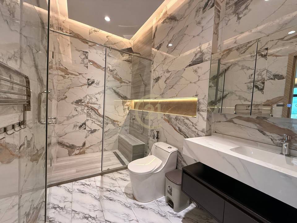 photo_2025-11-15_15-32-44