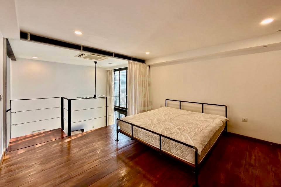 DUPLEX ONE BEDROOM FOR RENT-BKK1