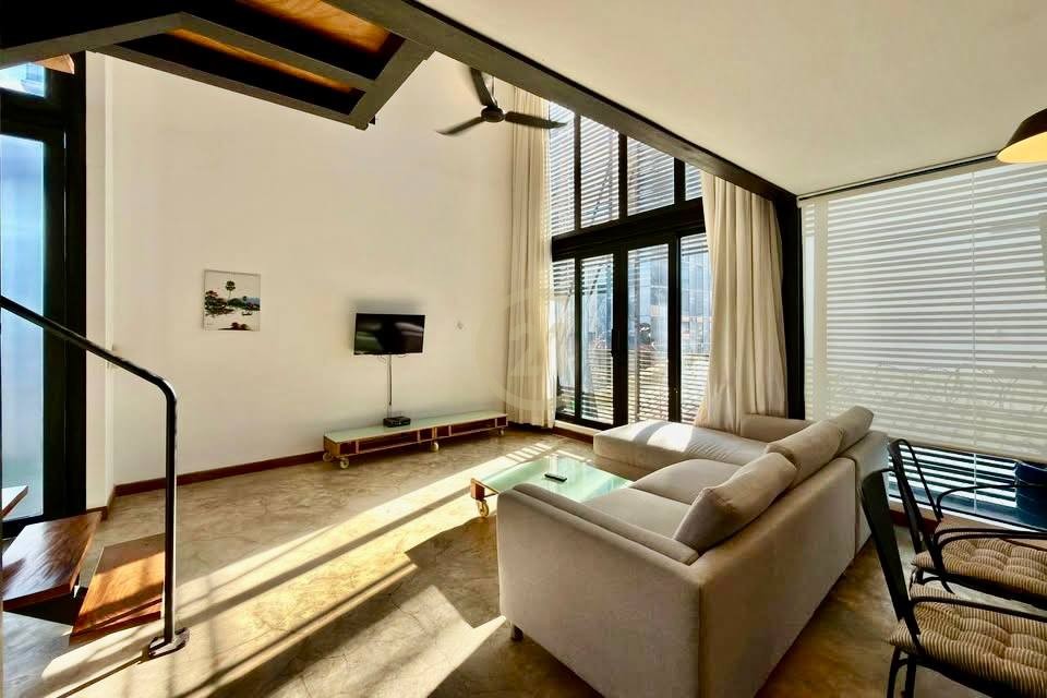 DUPLEX ONE BEDROOM FOR RENT-BKK1