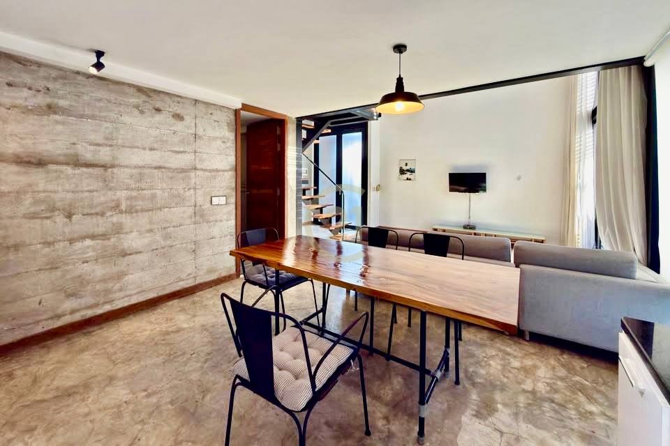 DUPLEX ONE BEDROOM FOR RENT-BKK1