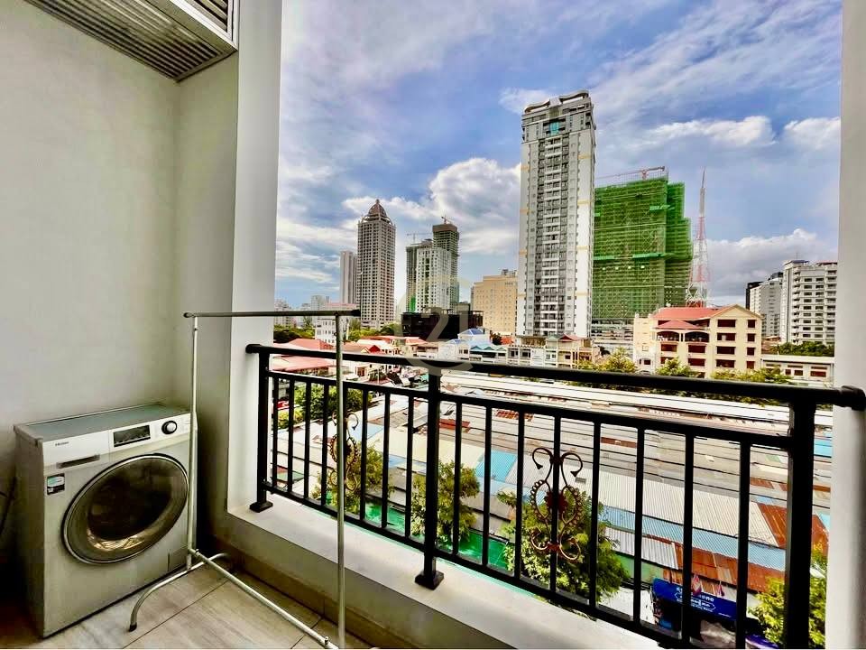 DUPLEX ONE BEDROOM FOR RENT-BKK1