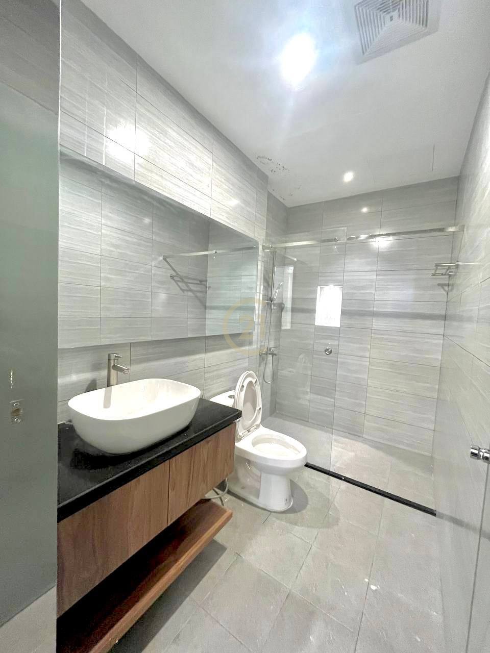 photo_2025-11-28_15-42-25