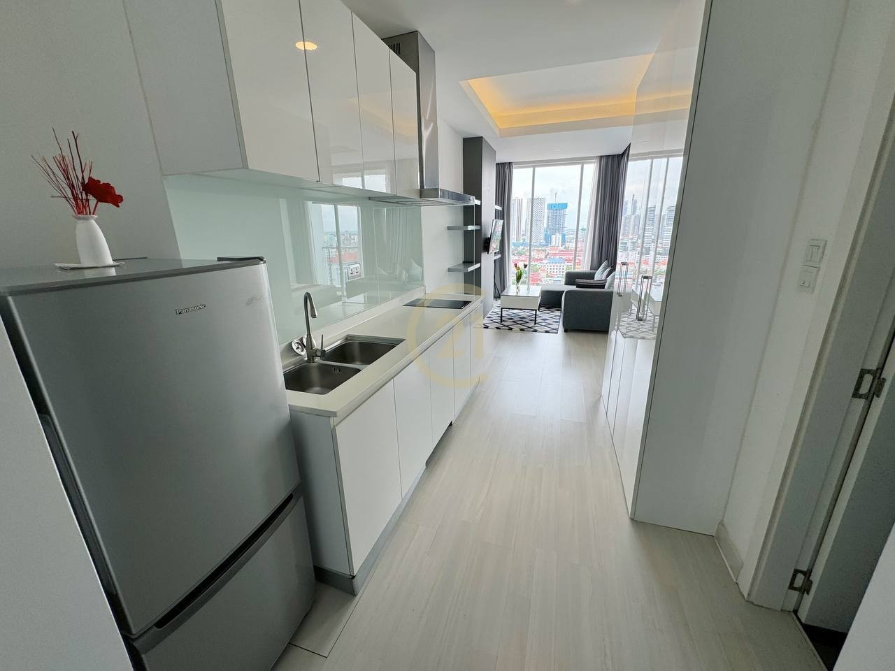 photo_2_2025-11-09_13-47-03