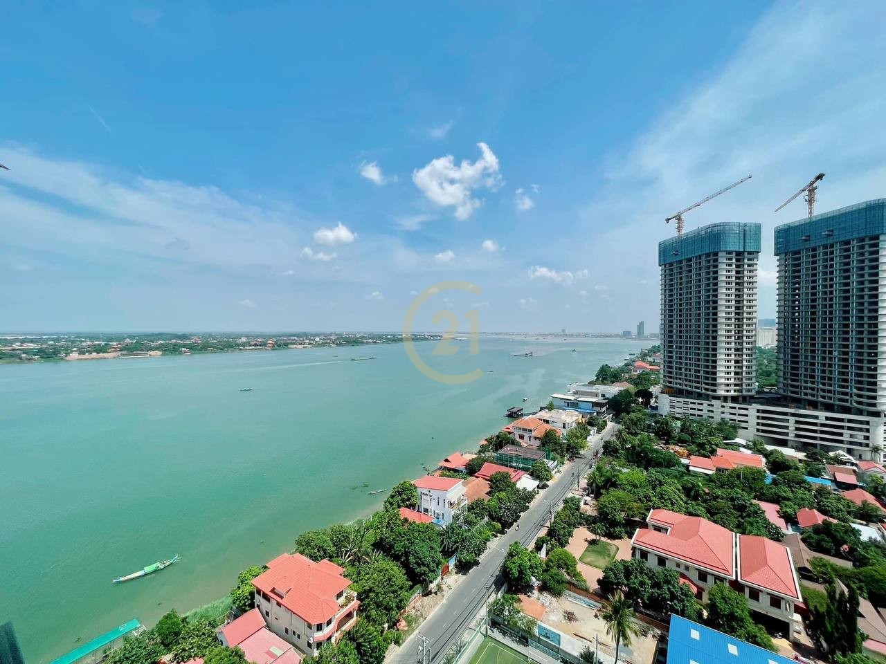 photo_4_2025-11-09_13-08-40