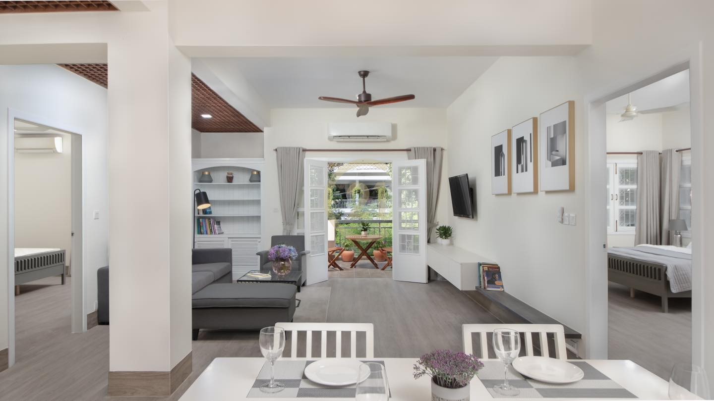 ADORABLE THREE BEDROOM FOR RENT-BKK1