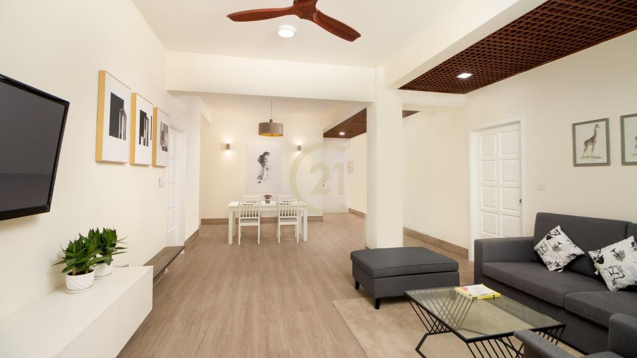 ADORABLE THREE BEDROOM FOR RENT-BKK1