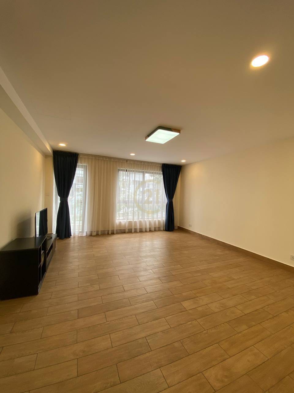 PRIVATE VILLA FOR RENT-HEART OF TOUL KORK