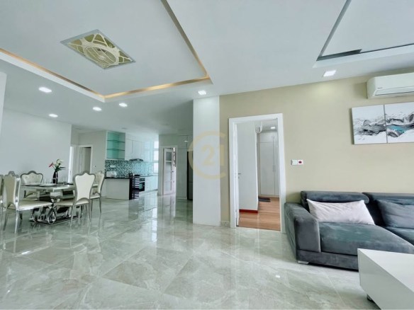 LUXURY THREE BEDROOM FOR RENT-RIVER VIEW