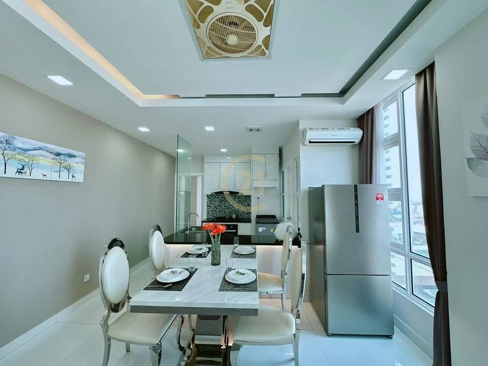 LUXURIOUS ONE BEDROOM FOR RENT-RIVER VIEW