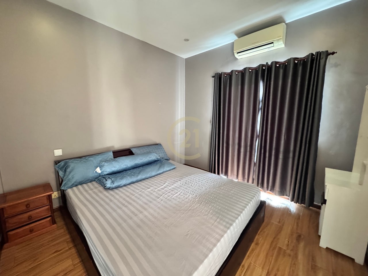 MODERN TWO BEDROOM FOR RENT-PHSAR DERM THKOV