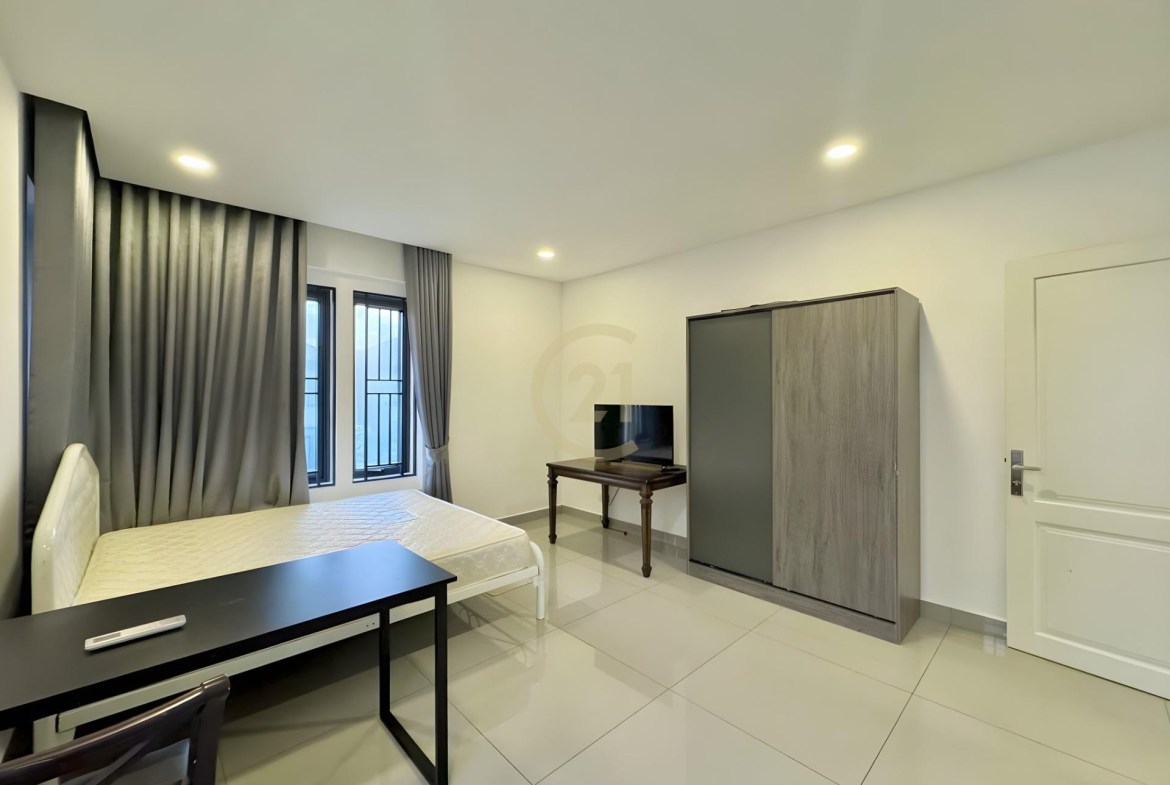 QUEEN VILLA FOR RENT-CHIP MONG LAND