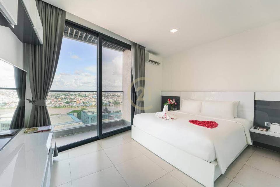 Modern 1-Bedroom Apartment for Rent in Tonle Bassac