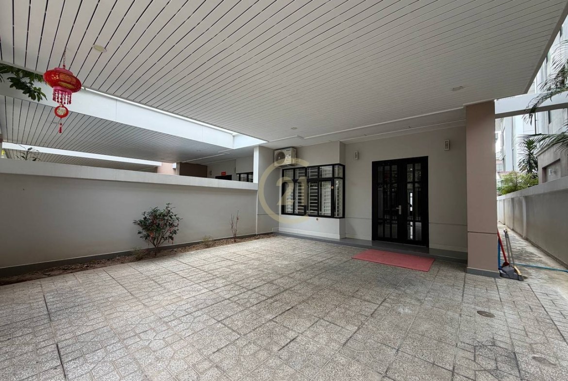 Twin Villa for Rent | PH 60m – Prime Location