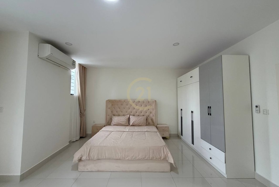 Twin Villa for Rent | PH 60m – Prime Location