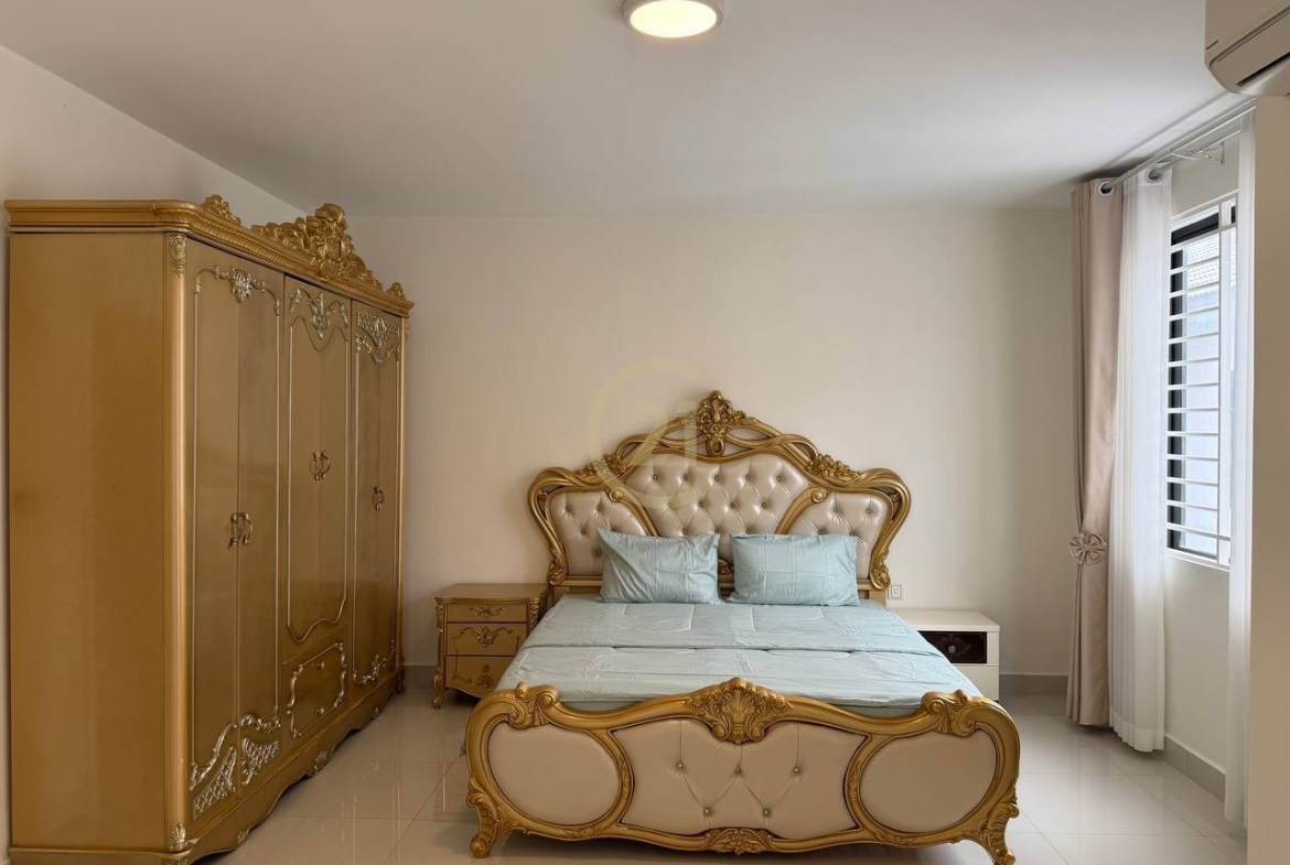 Twin Villa for Rent | PH 60m – Prime Location