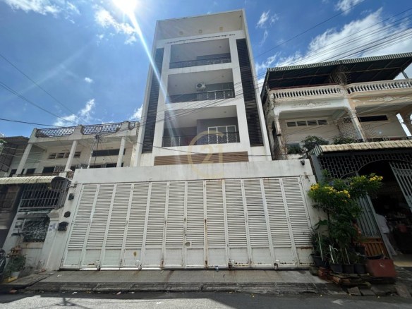 Building for Rent in Toul Tompoung (TTP)