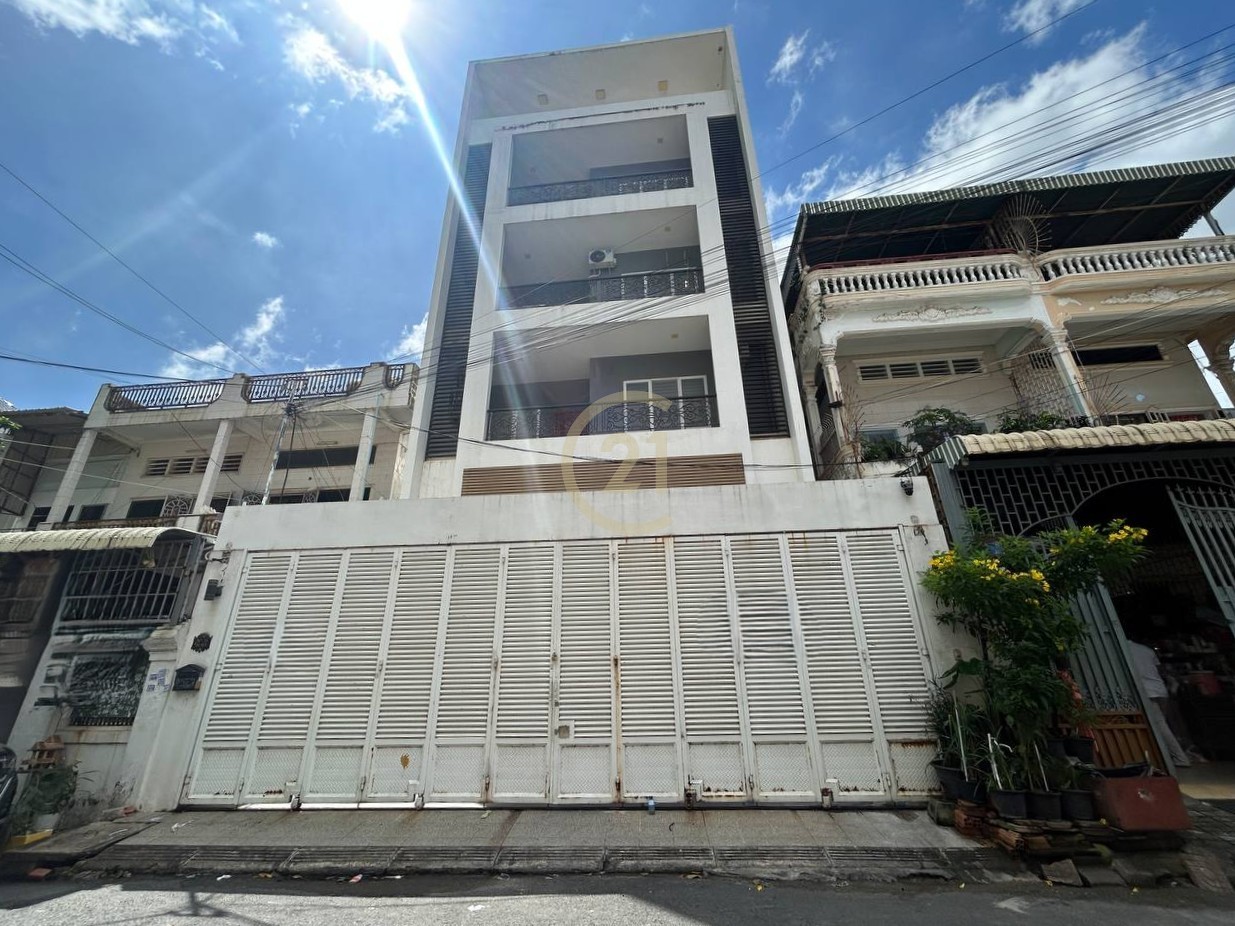 Building for Rent in Toul Tompoung (TTP)