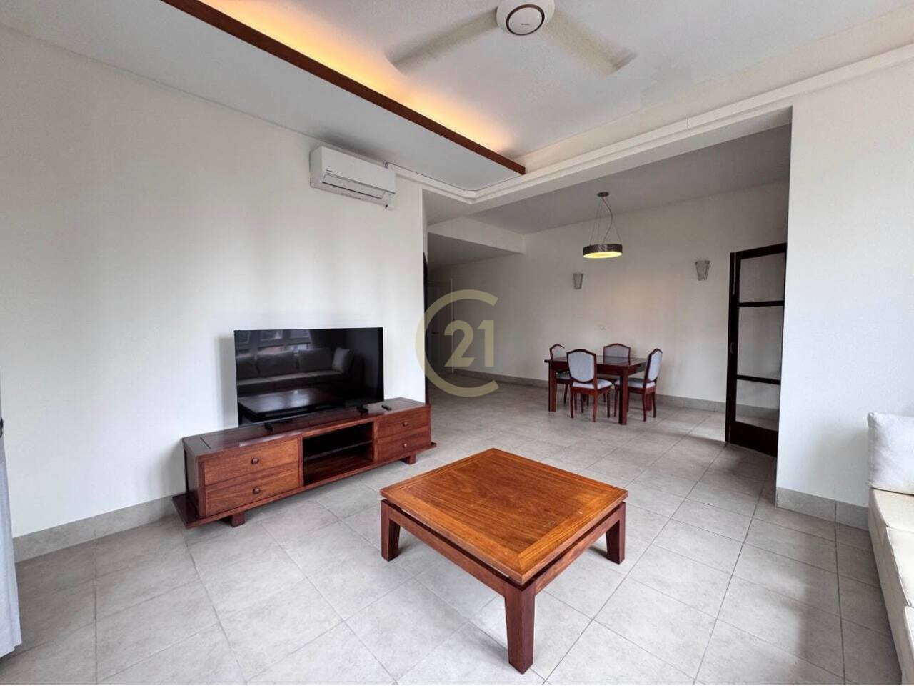 WESTERN TWO BEDROOM FOR RENT-BKK1