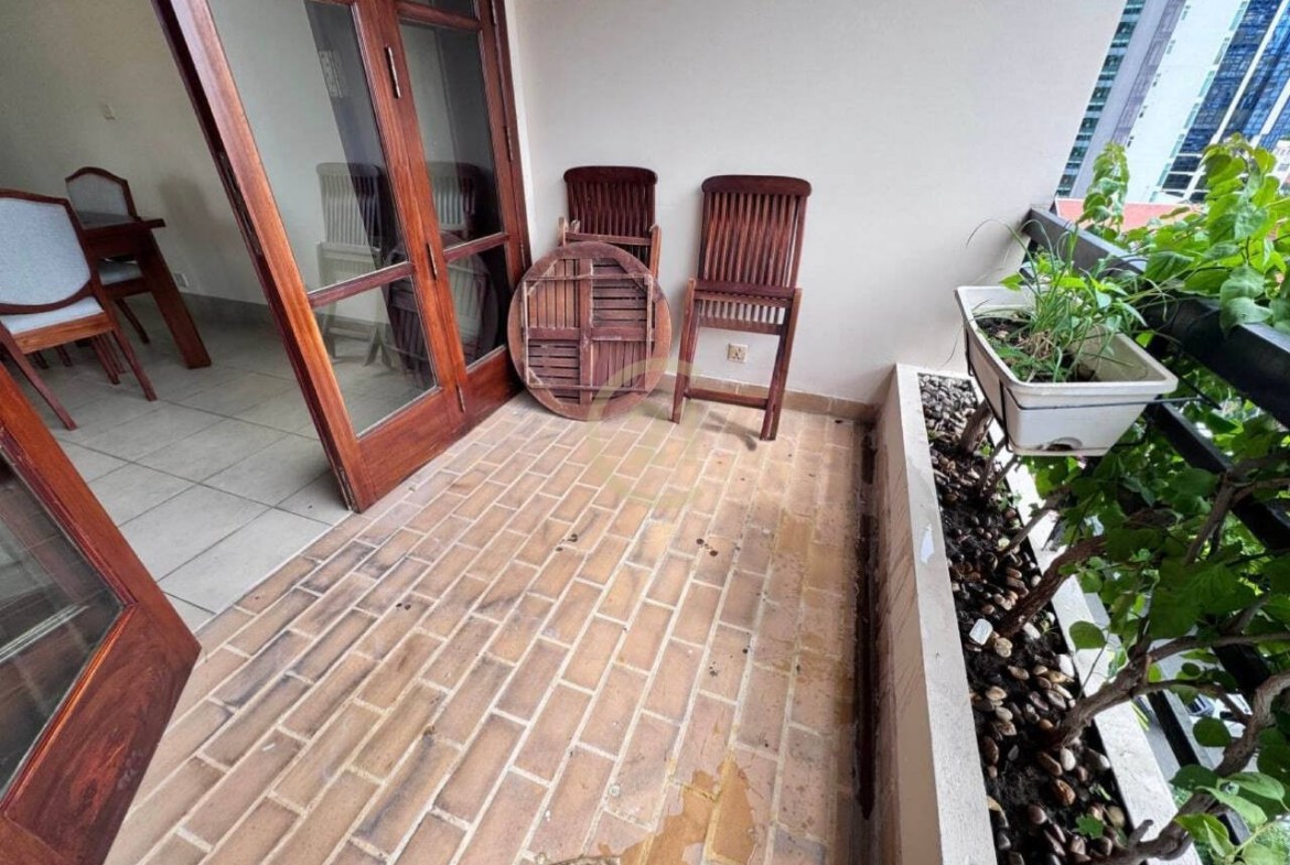 WESTERN TWO BEDROOM FOR RENT-BKK1