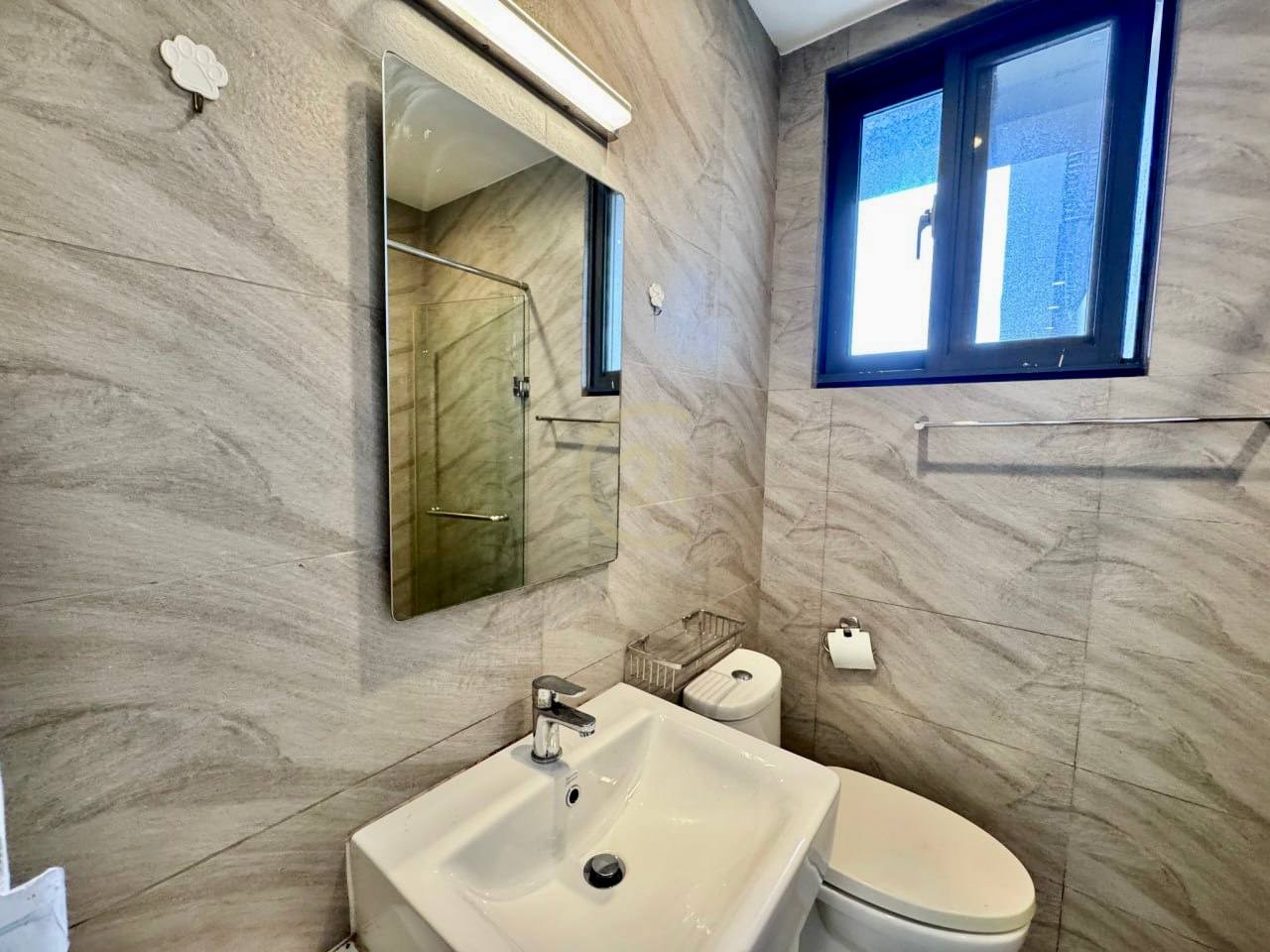 PRECIOUS ONE BEDROOM FOR RENT-BKK1