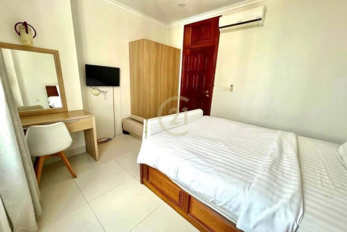 SPECIOUS TWO BEDROOM FOR RENT-BKK1