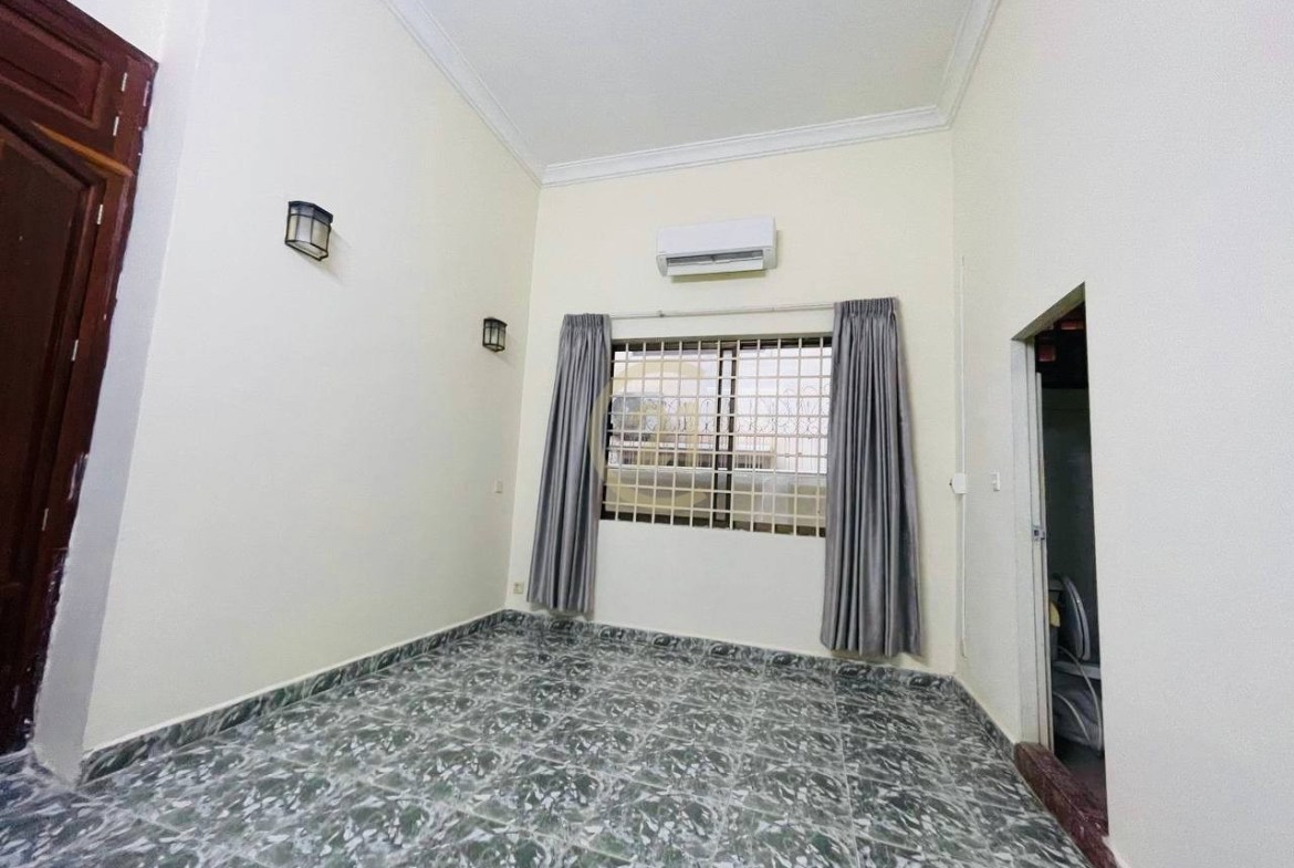 Villa For Rent At Toul Tompong