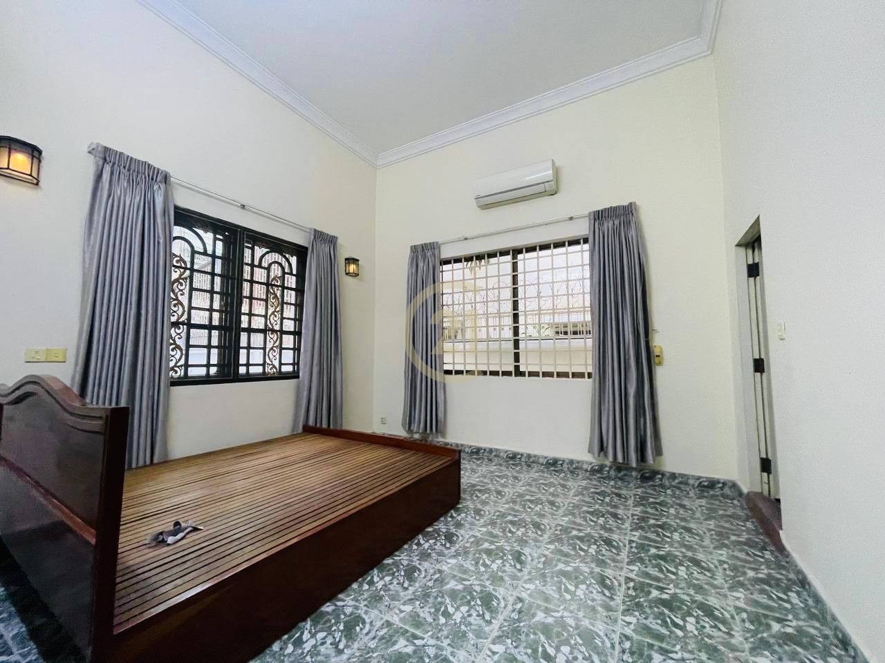 Villa For Rent At Toul Tompong