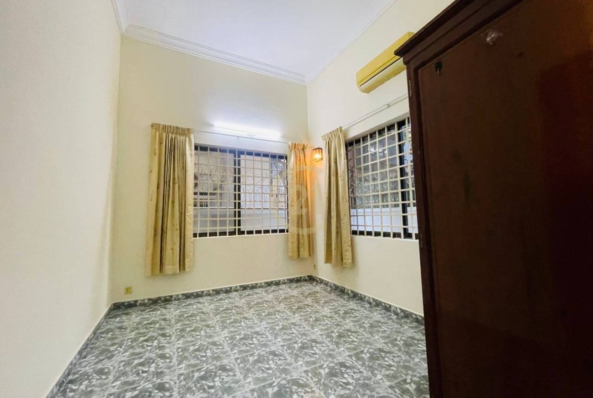 Villa For Rent At Toul Tompong