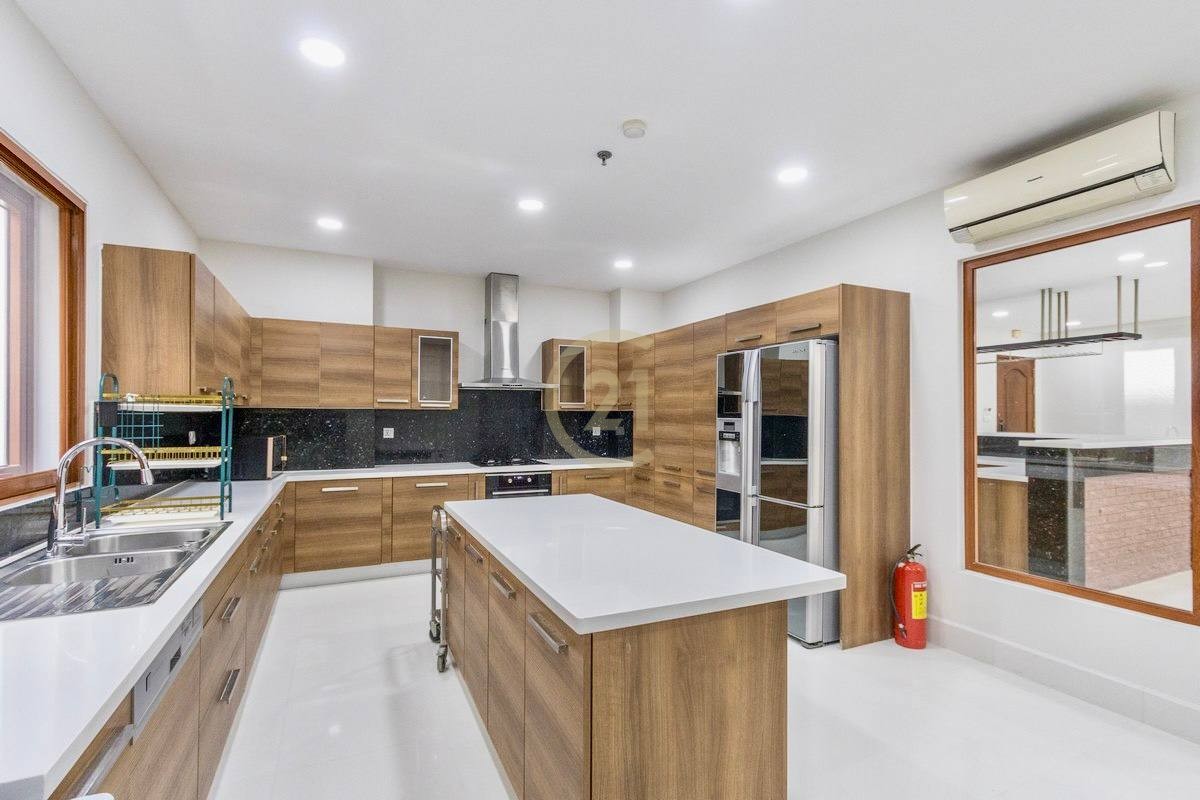 photo_2025-12-15_12-06-21