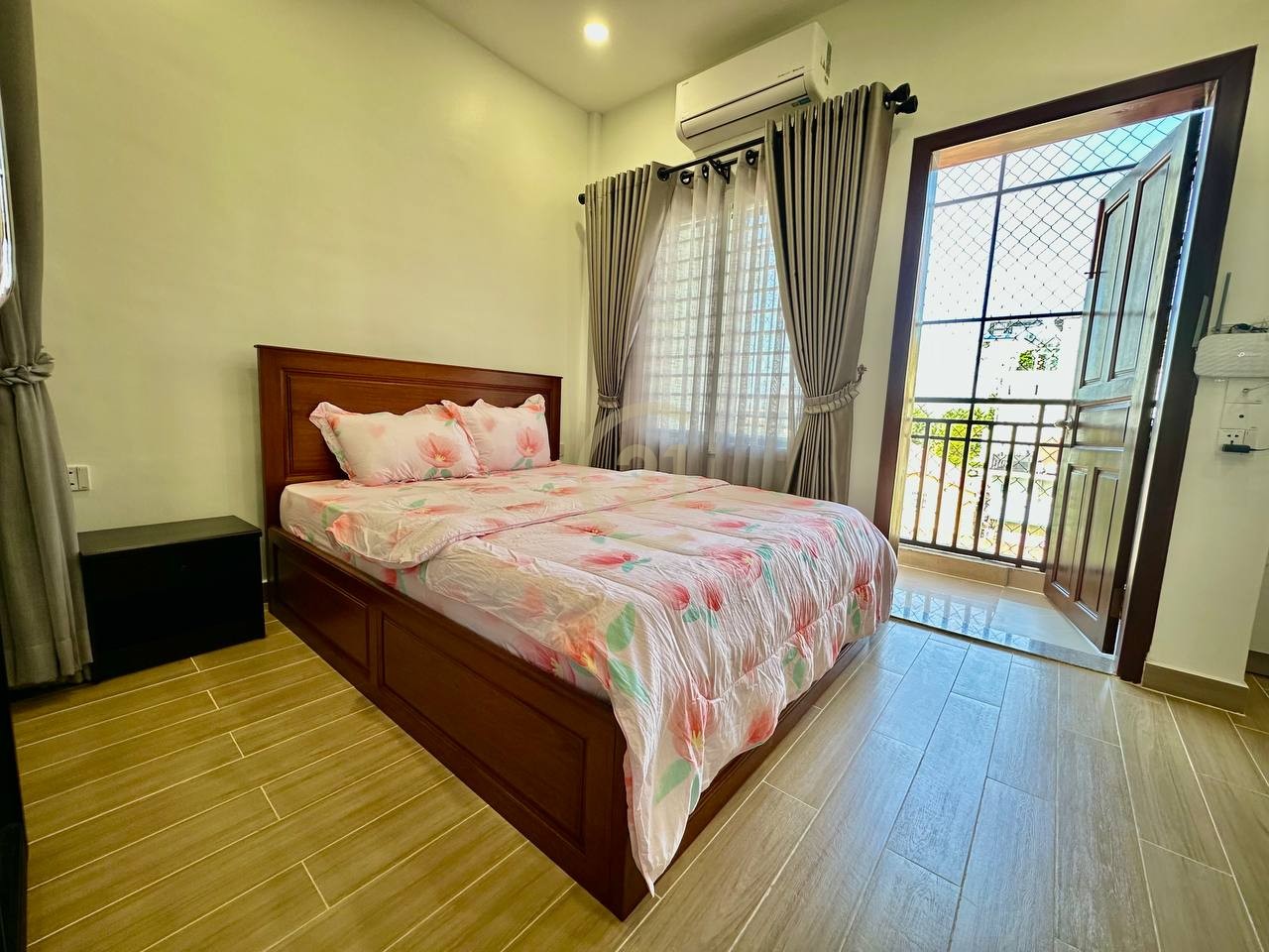 BRAND NEW ONE BEDROOM FOR RENT-TONLE BASSAC