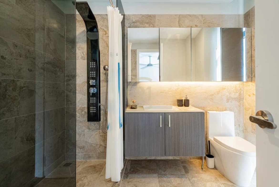 WESTERN PENTHOUSE FOR RENT-TONLE BASSAC
