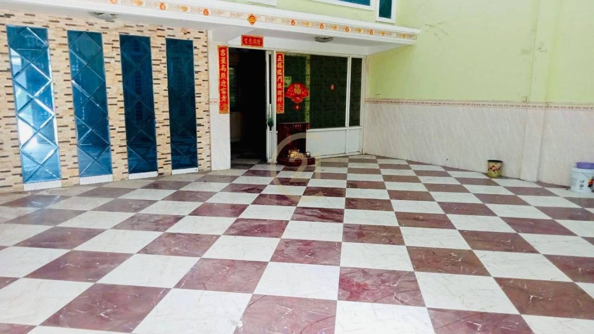 Shophouse For Rent At Dang Kao