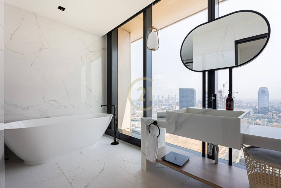 ELEGANT THREE BEDROOM FOR RENT-TOUL KORK