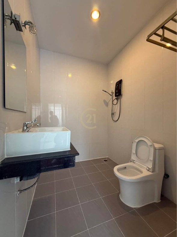 MODERN ONE BEDROOM FOR RENT-BKK3