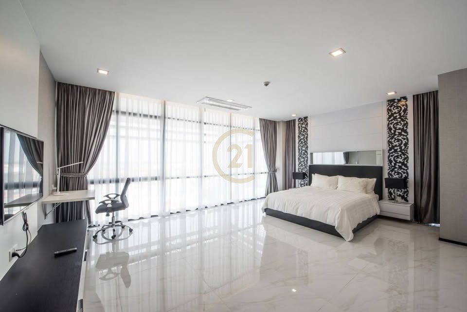 PREMIUM PENTHOUSE FOR RENT-DAUN PENH