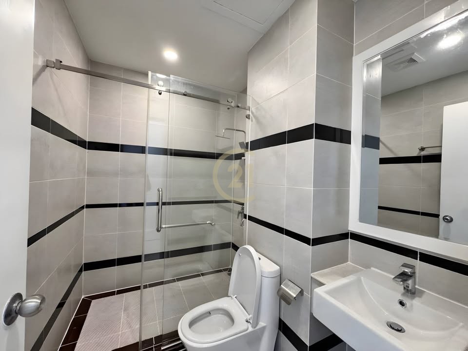 NICE TWO BEDROOM FOR RENT-CHROY CHONGVA