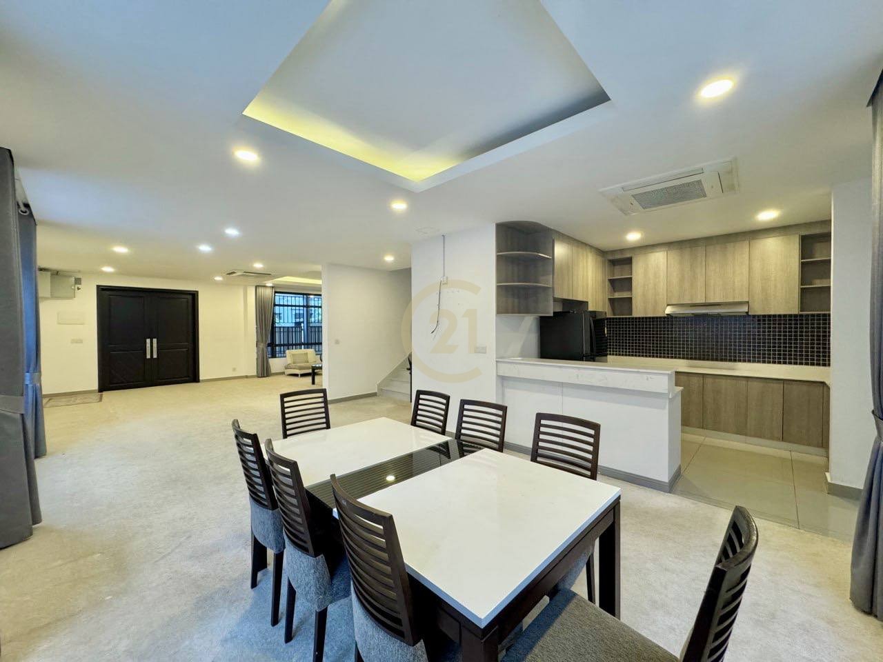 Queen Villa for rent at Borey Chip Mong 50m, Phnom Penh