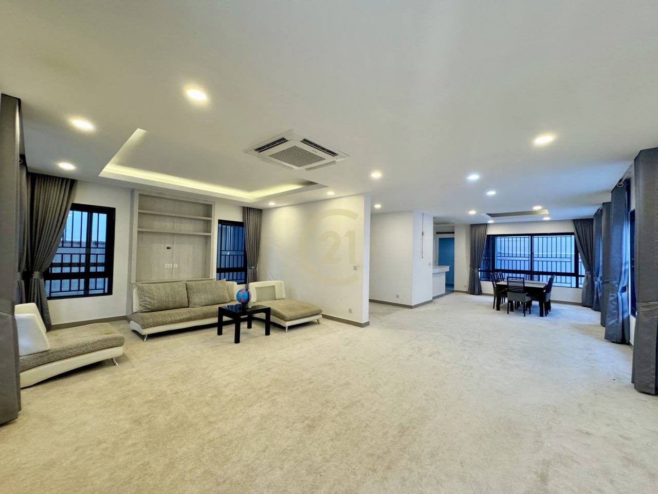 Queen Villa for rent at Borey Chip Mong 50m, Phnom Penh