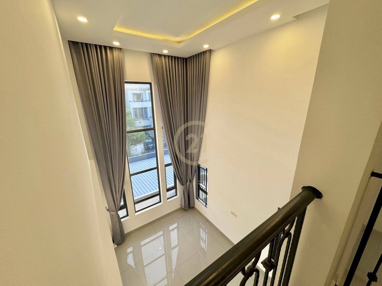 Queen Villa for rent at Borey Chip Mong 50m, Phnom Penh