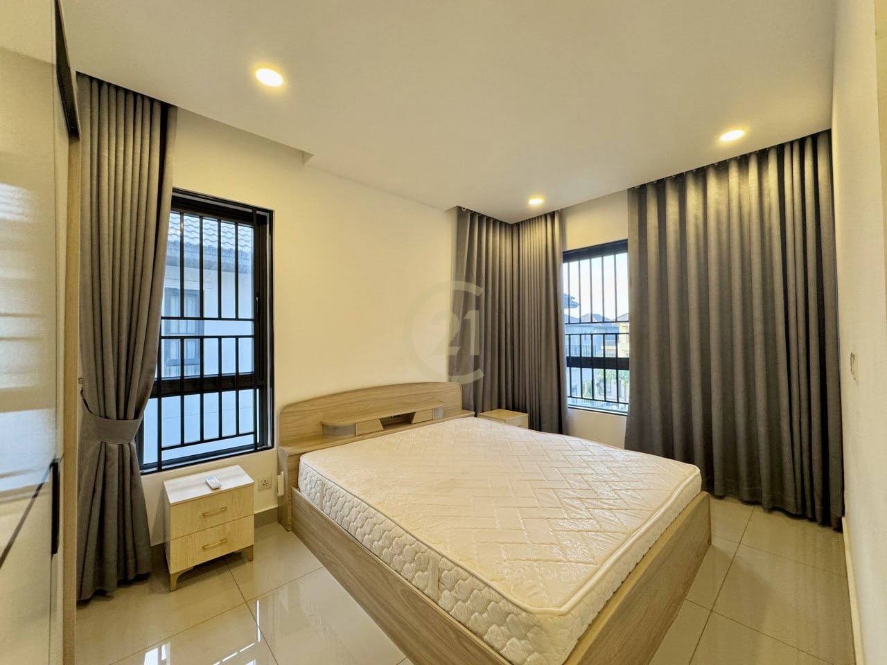 Queen Villa for rent at Borey Chip Mong 50m, Phnom Penh