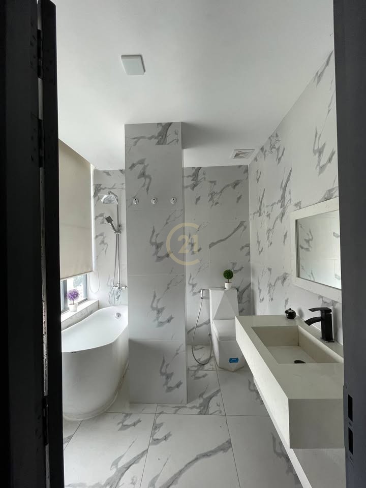 ELEGANT PENTHOUSE FOR RENT-NEAR TOUL TOMPOUNG