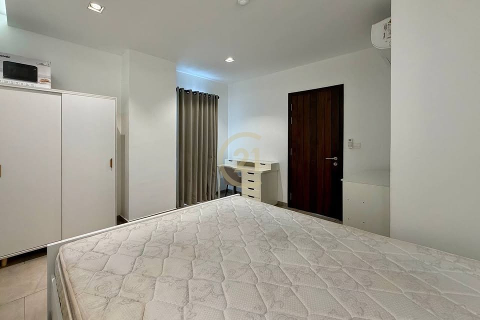 VINTAGE TWO BEDROOM FOR RENT-AEON MALL 3