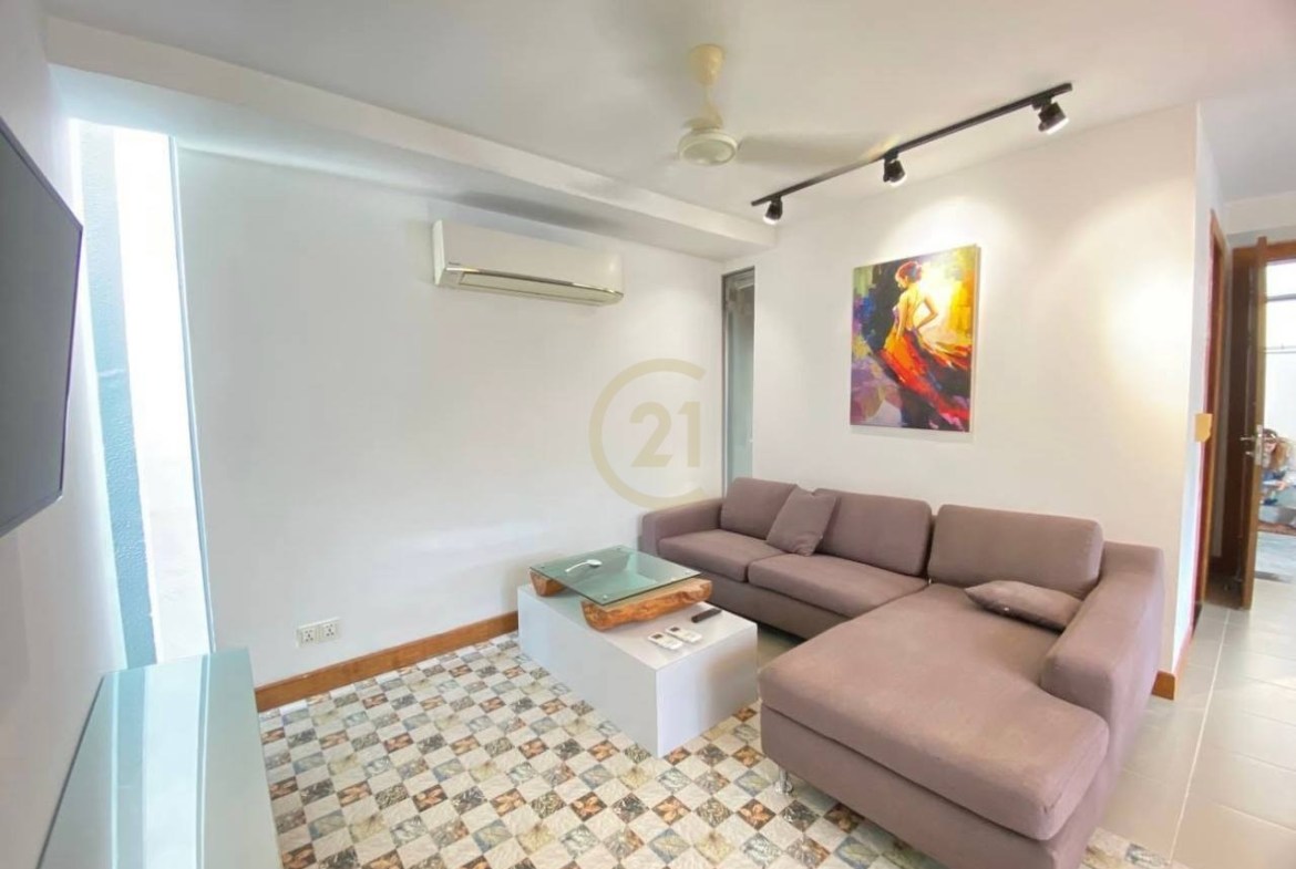 WESTERN ONE BEDROOM FOR RENT-BKK1