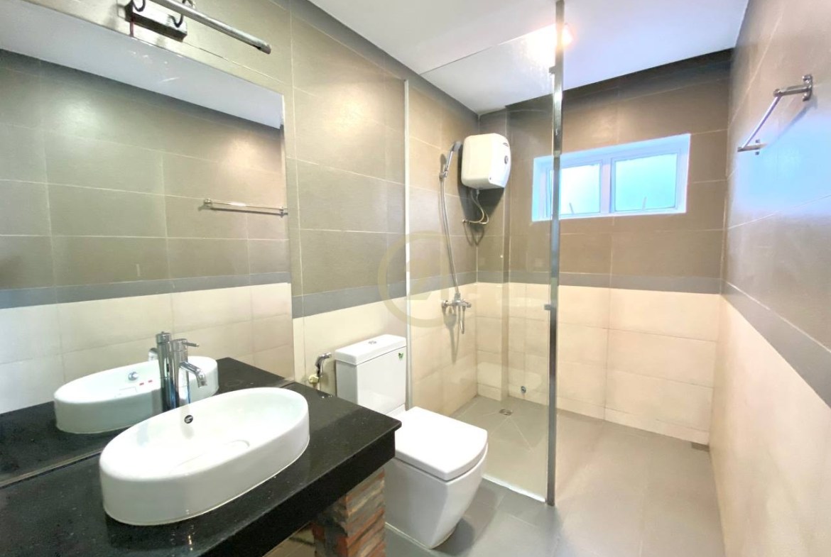 Big Studio Room For Rent At Tonle Basac l Basac Land