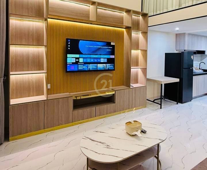 Duplex Two Bedroom For Rent Near Toul Tompong