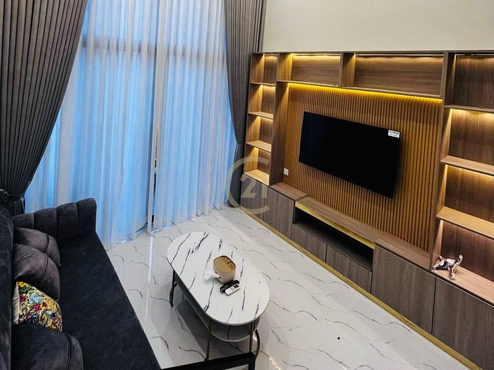 Duplex Two Bedroom For Rent Near Toul Tompong