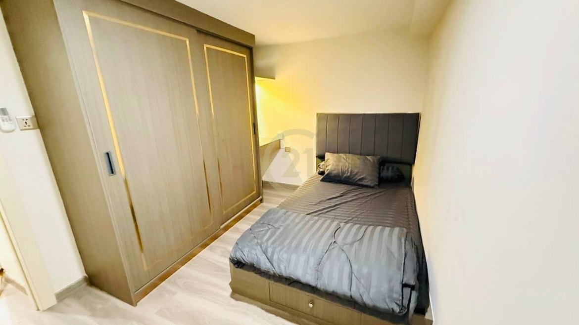 Duplex Two Bedroom For Rent Near Toul Tompong