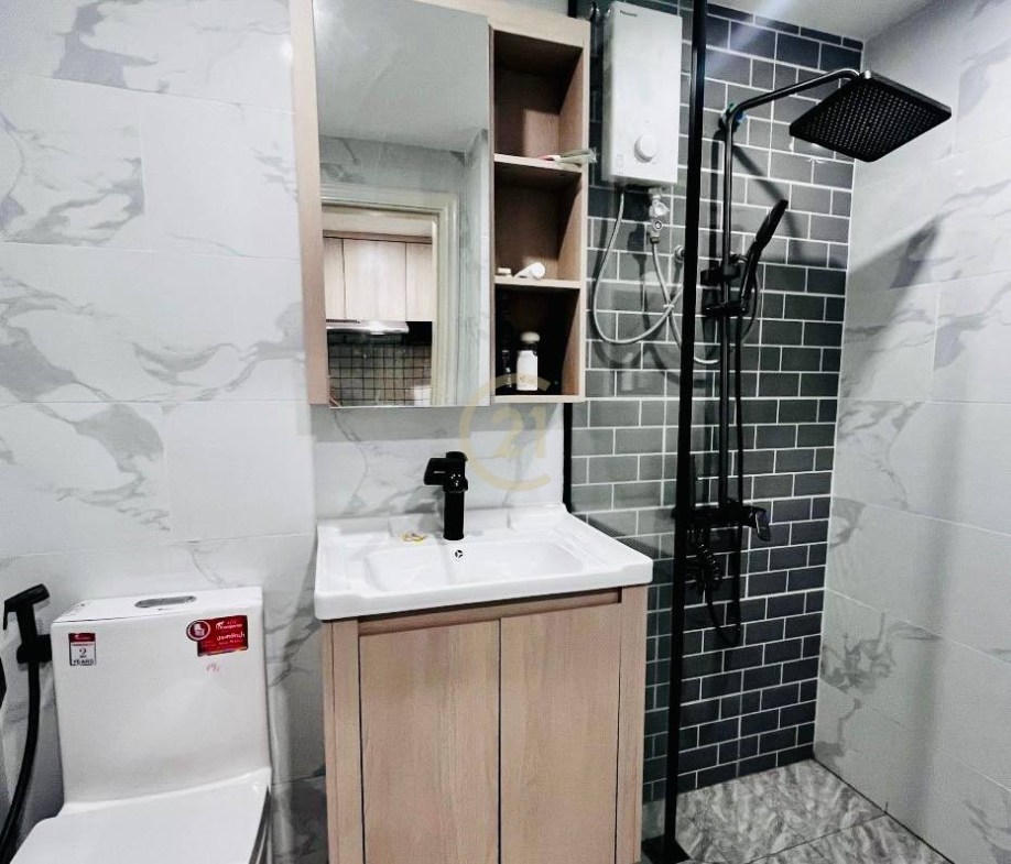 Loft Two Bedroom For Rent At L Tower