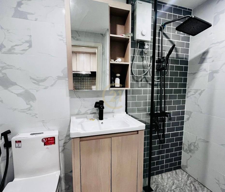 Loft Two Bedroom For Rent At L Tower